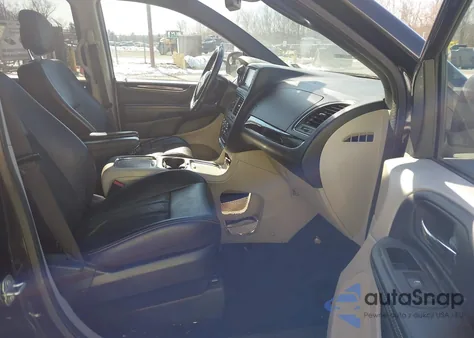 2020 Dodge Grand Caravan Sxt z USA, uszkodzony, nr VIN 2C4RDGCG4LR170319